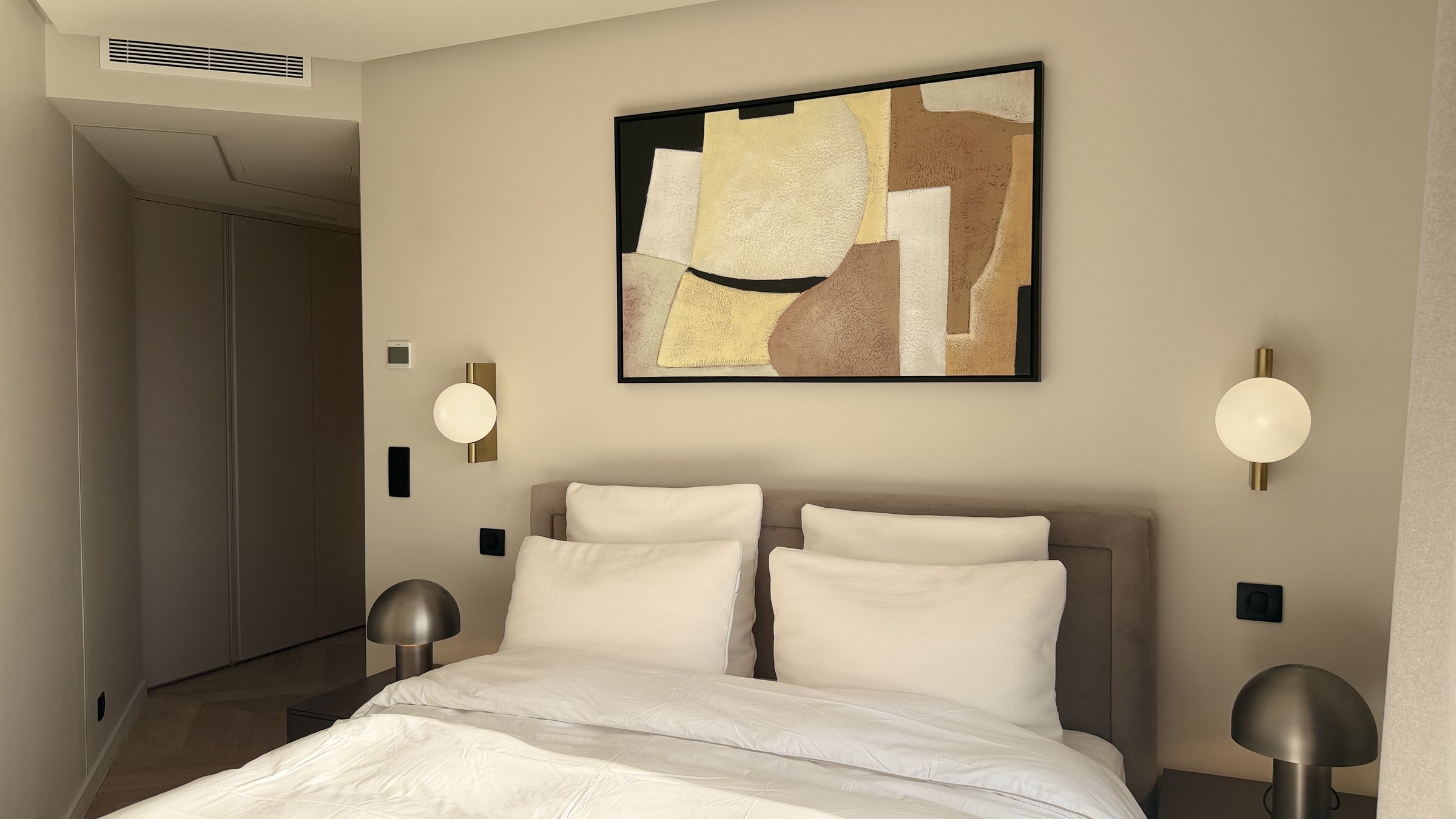 57-30 A · chambre, vue 3